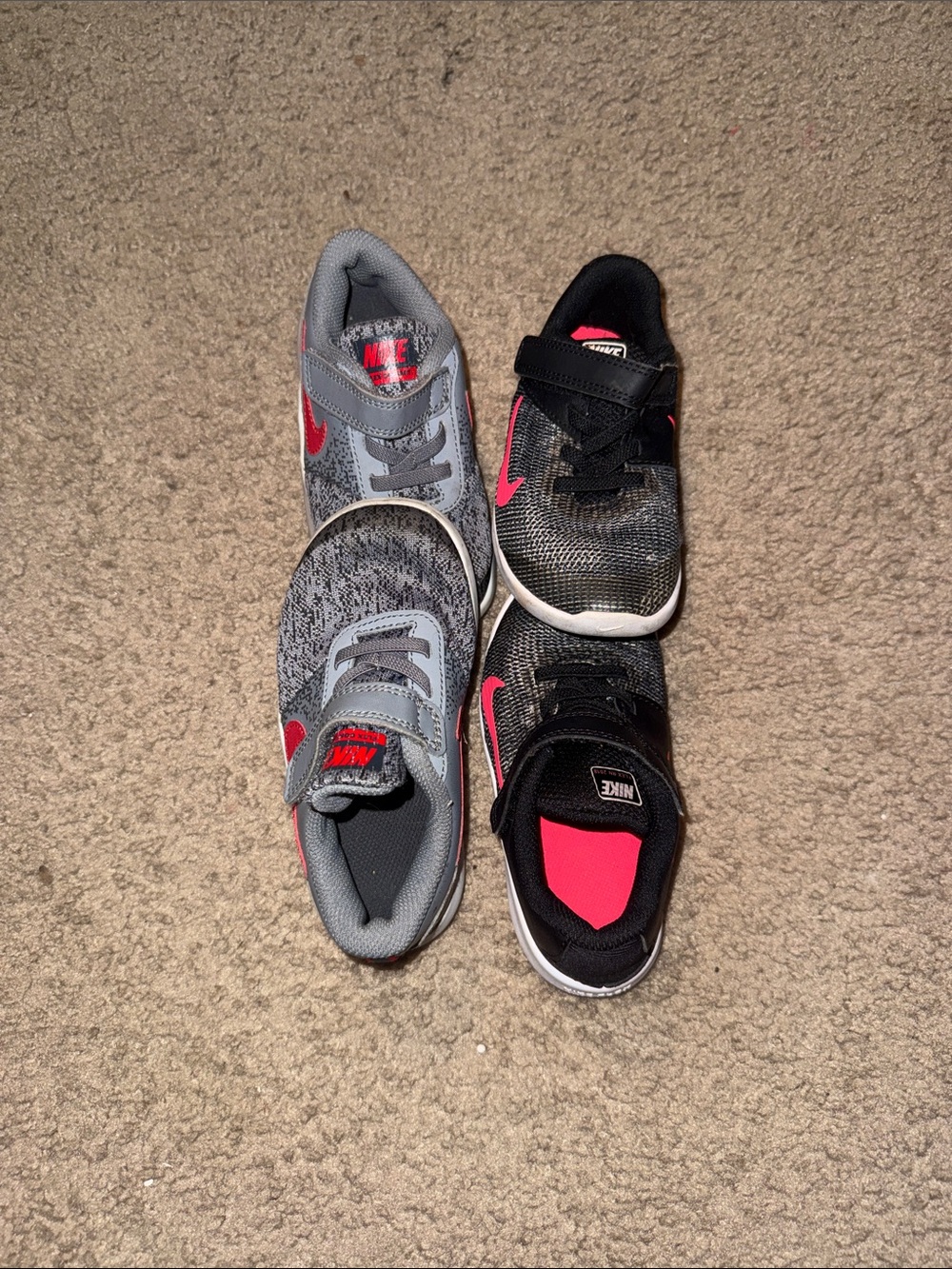 Nike Kids Sneakers in Gray, Black & Pink